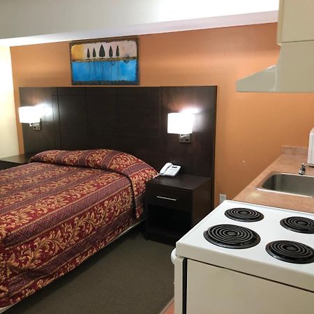 Royal Windsor Motel Экстерьер фото